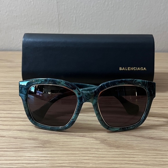 NWB Balenciaga Sunglasses Green Marble Print - Picture 1 of 14